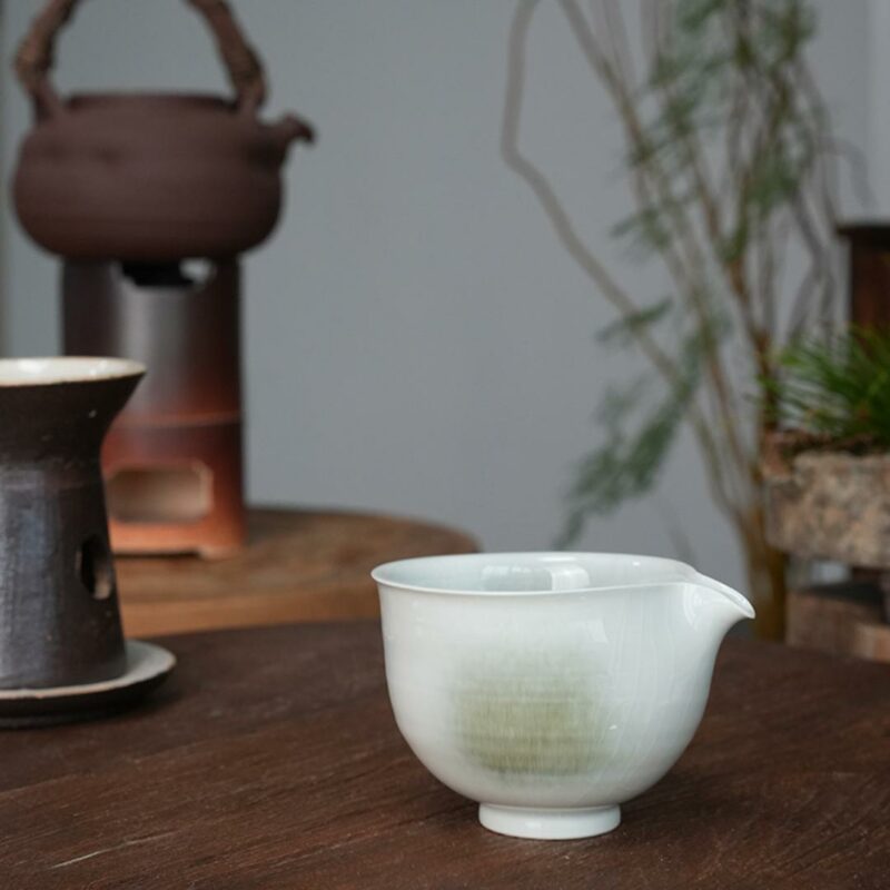 Gradient Glaze Ceramic Milky Moss Green 130ml Tall Pear Kung Fu Teapot
