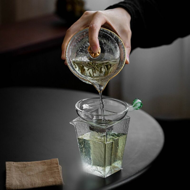 Simple Chic Hammered Glass Square Fair Cup